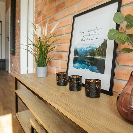Rentplanet - Apartamenty Schroniskowa ชกลาร์สกา ปอเรมบา ภายนอก รูปภาพ
