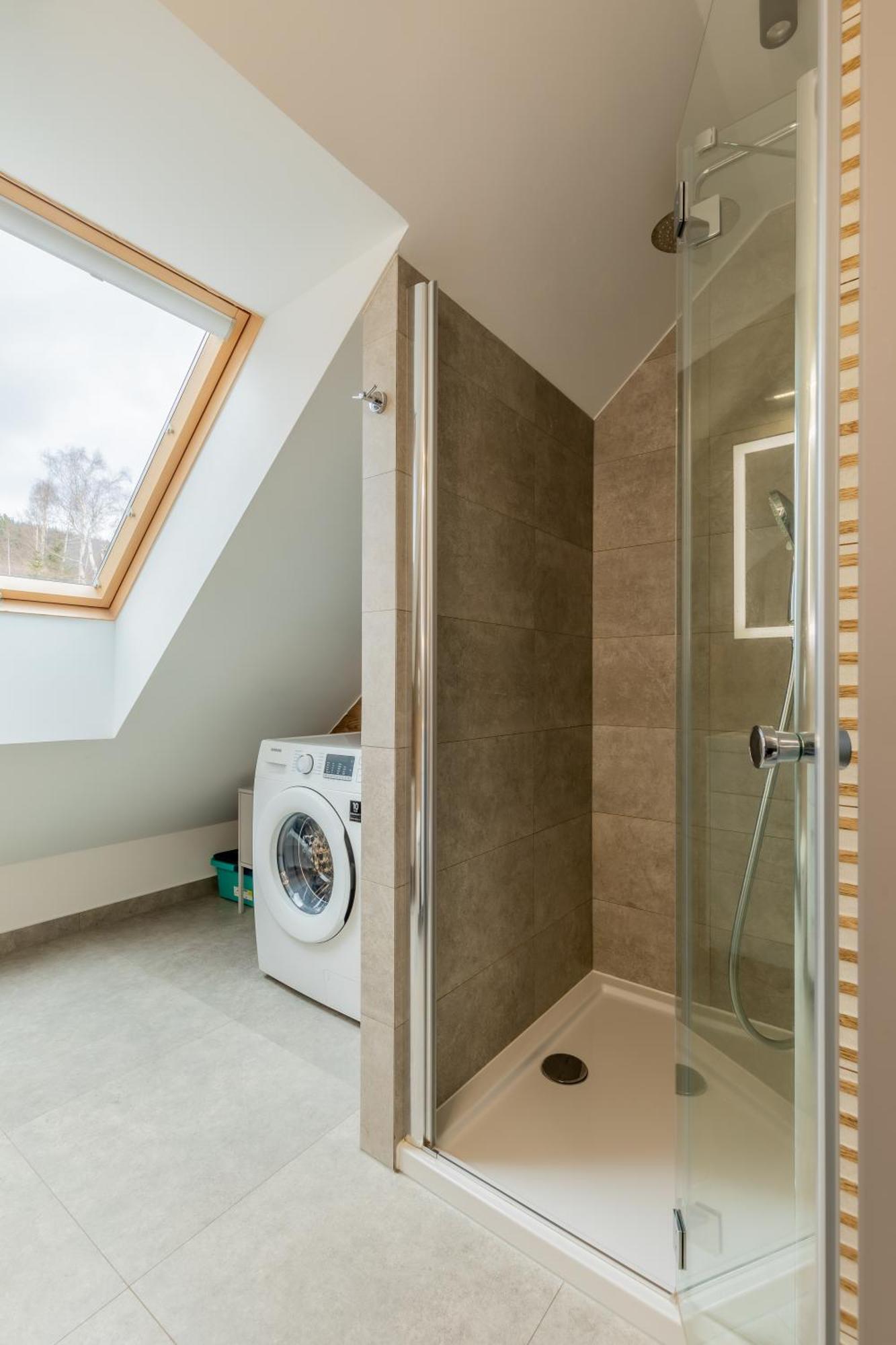 Rentplanet - Apartamenty Schroniskowa ชกลาร์สกา ปอเรมบา ภายนอก รูปภาพ