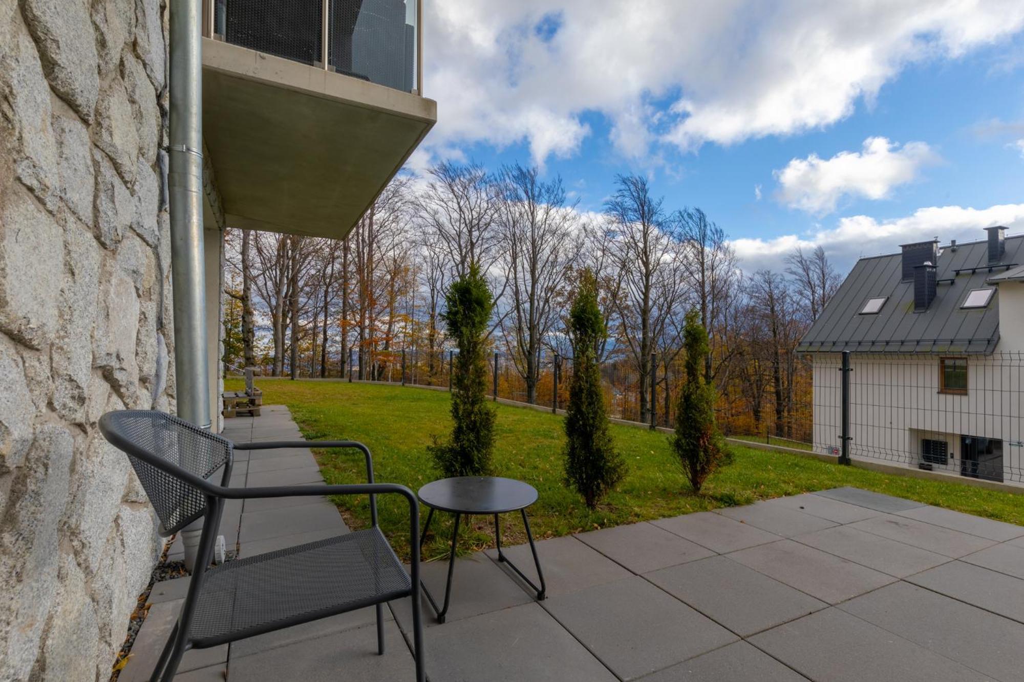 Rentplanet - Apartamenty Schroniskowa ชกลาร์สกา ปอเรมบา ภายนอก รูปภาพ