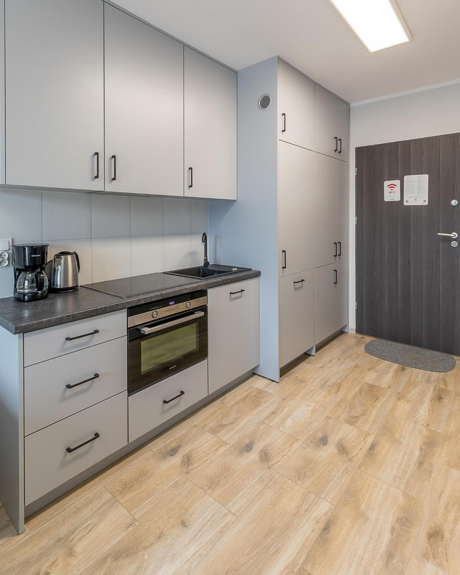 Rentplanet - Apartamenty Schroniskowa ชกลาร์สกา ปอเรมบา ภายนอก รูปภาพ